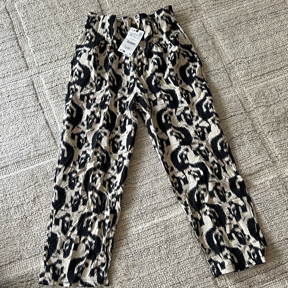 Zara Black and Cream Patterned Trousers